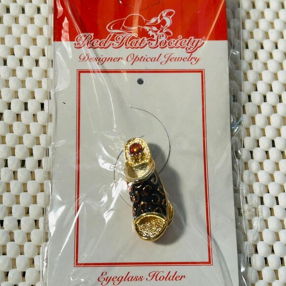 Vtg. Red Hat Society Shoe Pin With A Drop Down Loop For Eyeglasses ID’s NOS - Picture 1 of 6